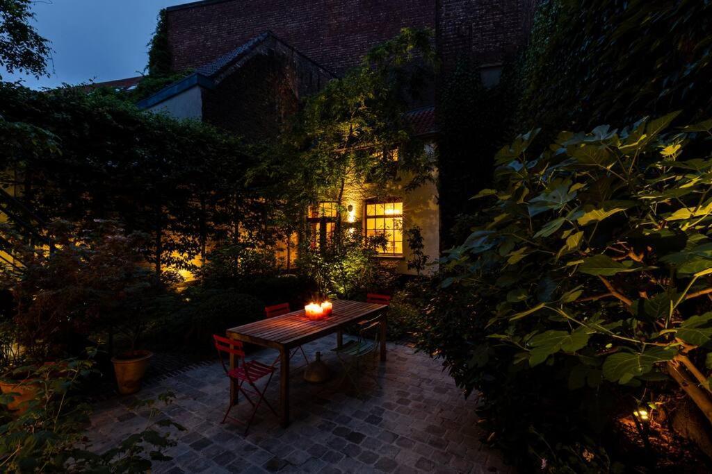 Carriage House In Quiet Ecological Garden Villa Antwerpen Kültér fotó